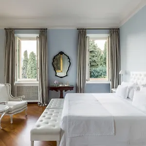 *** Hotel Della Pergola Relais Et Chateaux Italia