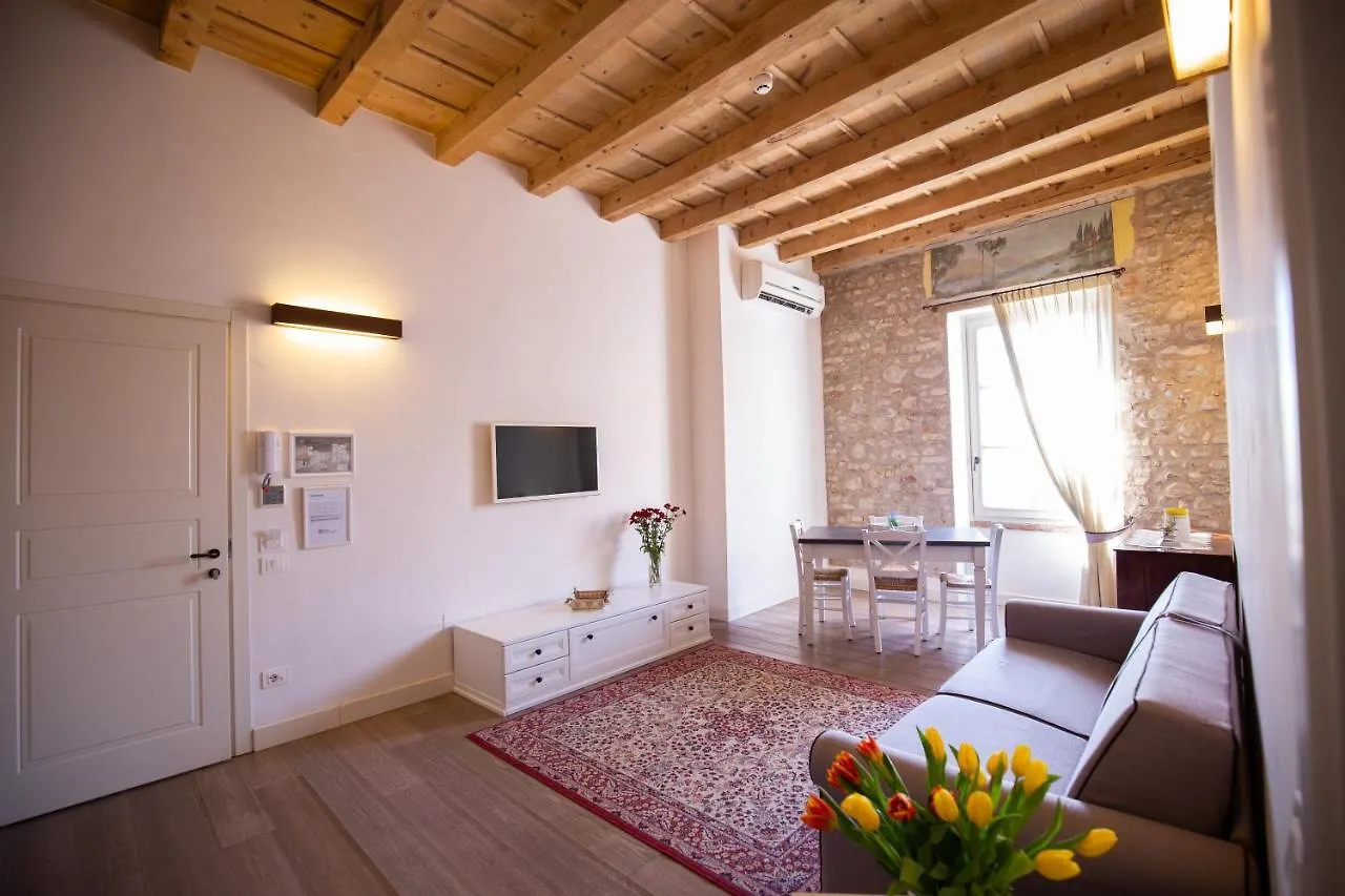 Residence Corte San Carlo Colà Aparthotel