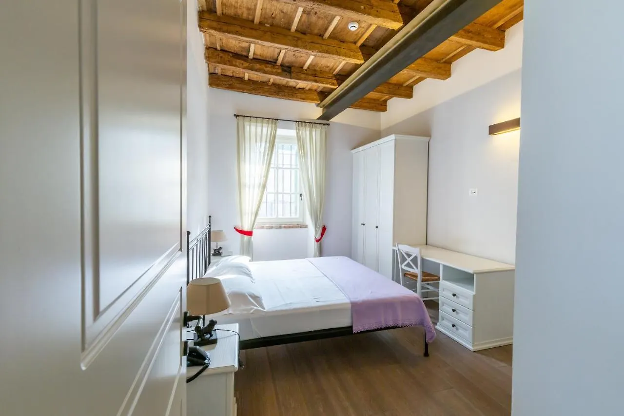 Residence Corte San Carlo Cola