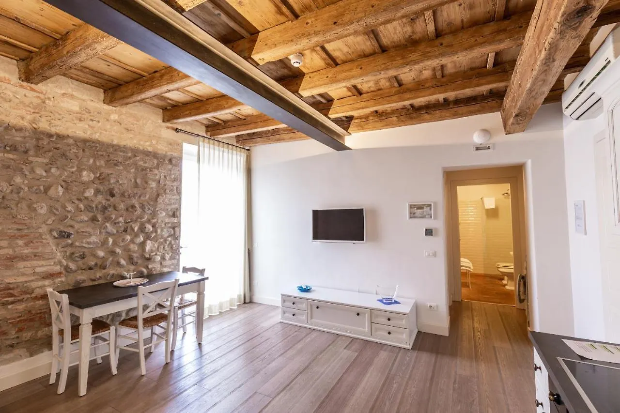 Residence Corte San Carlo Colà Aparthotel